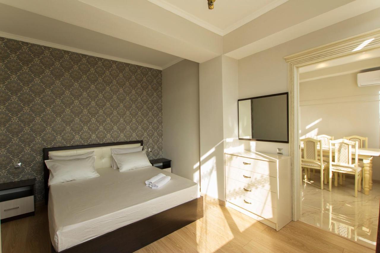 אלמטי Residential Сomplex Central 270 מראה חיצוני תמונה